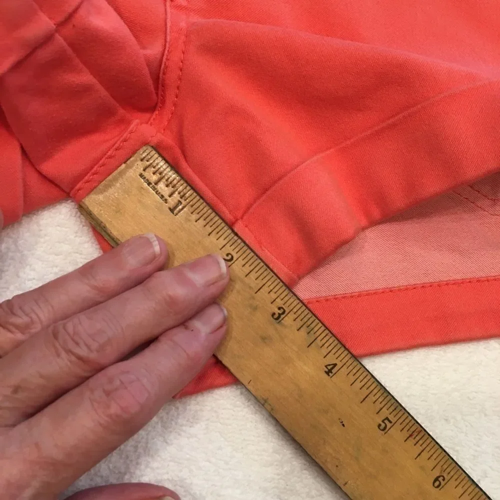 Delias Olivia orange pink shorts Small 3 cuffed